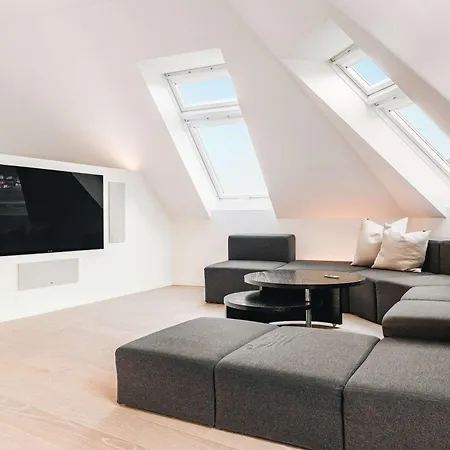 Apartmán Dinbnb L Luxury Penthouse L Roof Terrace L *